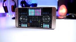 Imagen 1 de Music DJ Mixer : Virtual DJ Studio Songs Mixes