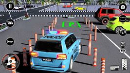 Captura de tela do apk Polícia Estacionamento Aventura - Carro Jogos Pres 7