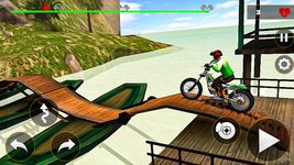 Captură de ecran bicicletă tur de forță Curse 3D - Moto bicicletă apk 3