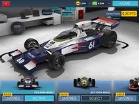 Скриншот  APK-версии Motorsport Manager Online