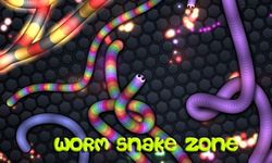 snake Zone Batle Worm crawl image 3