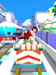 Tangkapan layar apk Subway Santa Princess Runner 4