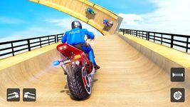 Screenshot 10 di corse di acrobazie in bici della polizia-mega ramp apk