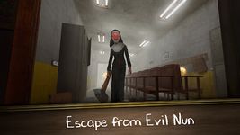 Screenshot  di Evil Nun Maze: Fuga infinita apk