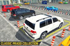 Gambar prado kemewahan Mobil Parkir 13